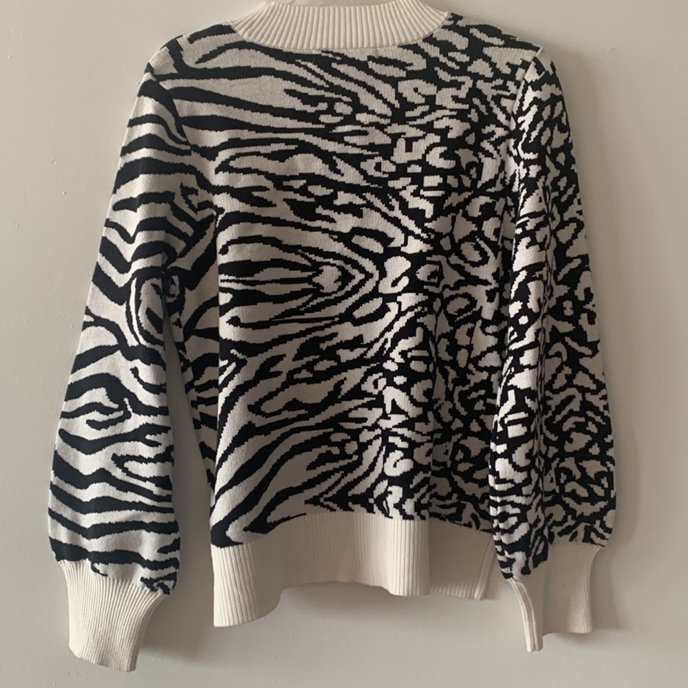 Adyson Parker Black and White Animal Print Sweater - Picture 2 of 3